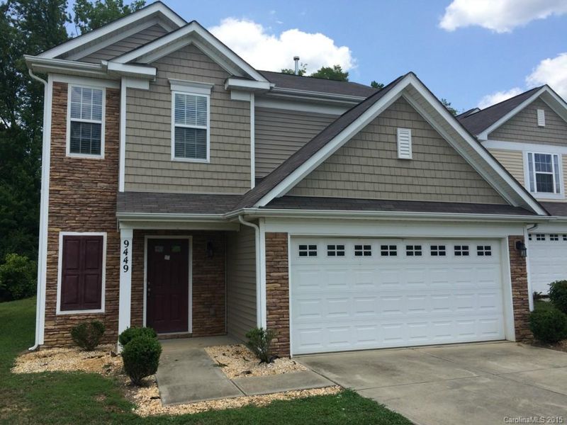 9449 Macquarie Ln, Charlotte, NC 28227