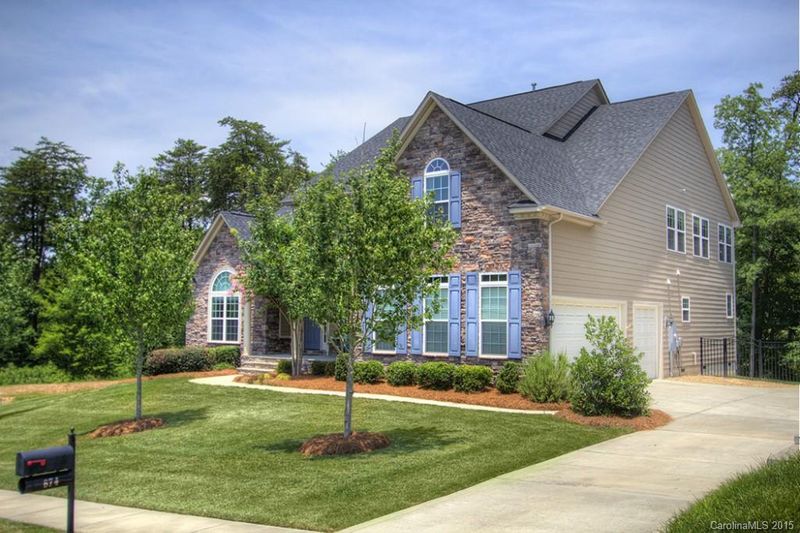 674 Reliance Ct, Tega Cay, SC 29708
