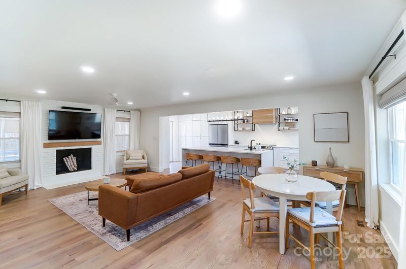 176 Chestnut Ln, Gastonia, NC 28052
