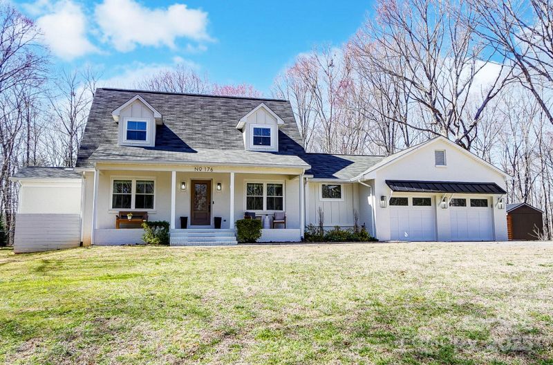 176 Chestnut Ln, Gastonia, NC 28052