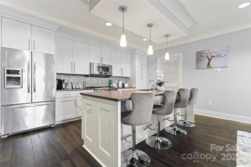 222 S Caldwell St #2008, Charlotte, NC 28202