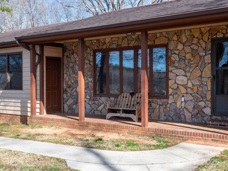 5534 Little Mountain Rd, Catawba, NC 28609
