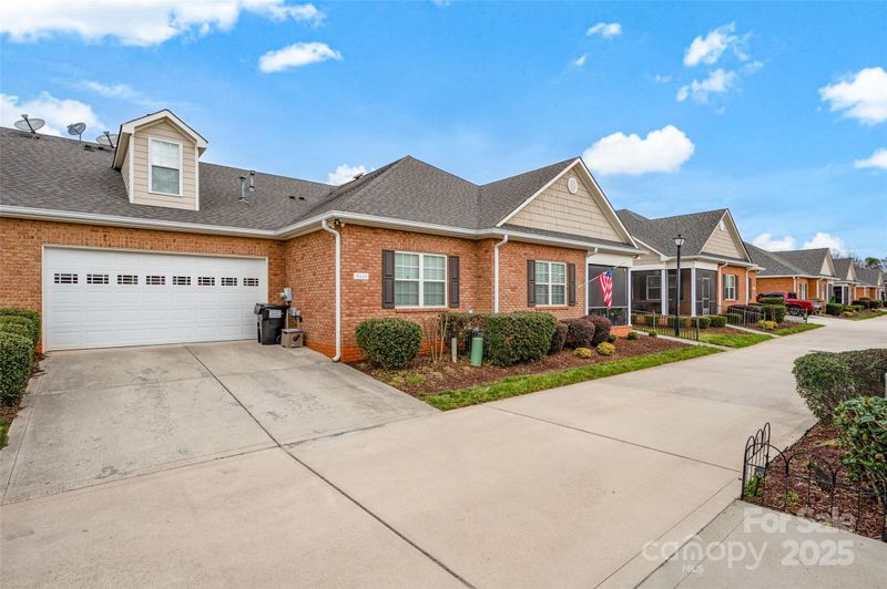 8439 Sonata Ct, Denver, NC 28037