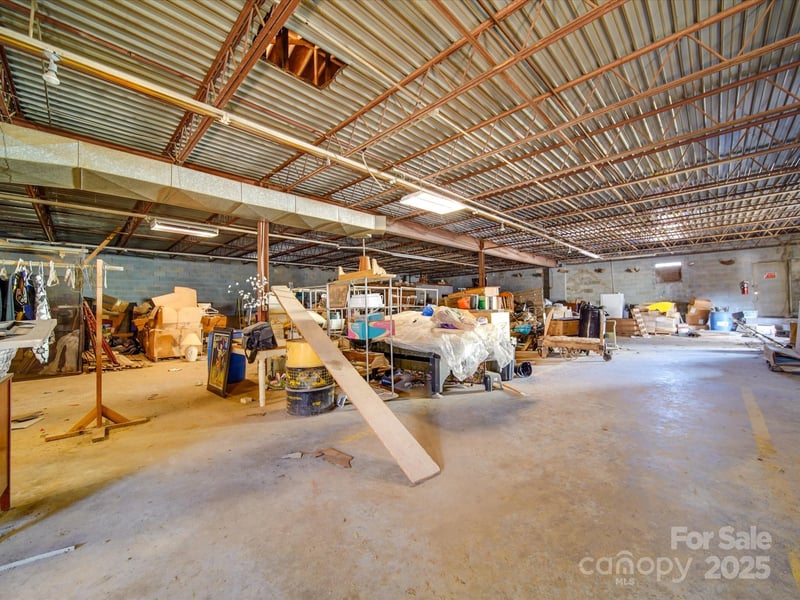 1510 10th Ave SW, Hickory, NC 28602