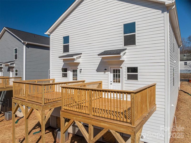 709 - 711 7th Ave SW, Hickory, NC 28602