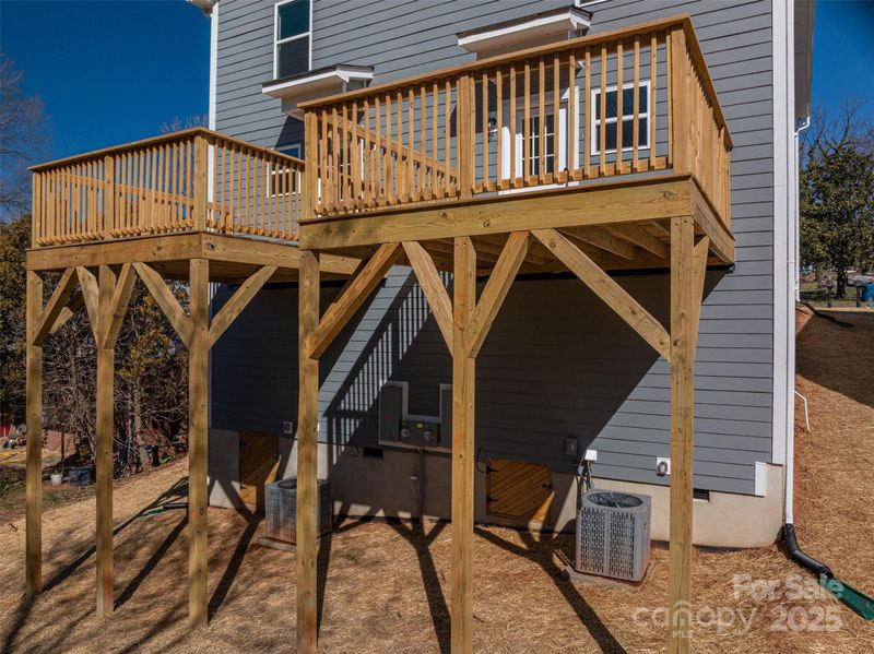709 - 711 7th Ave SW, Hickory, NC 28602