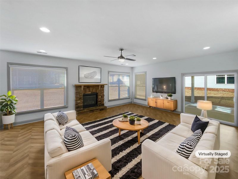 12326 Cranberry Glades Dr, Cornelius, NC 28031