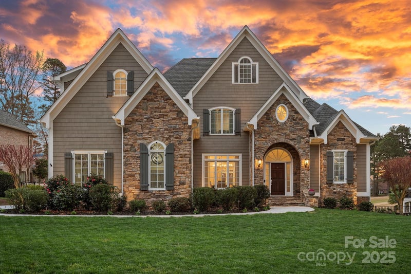 13500 Robert Walker Dr, Davidson, NC 28036