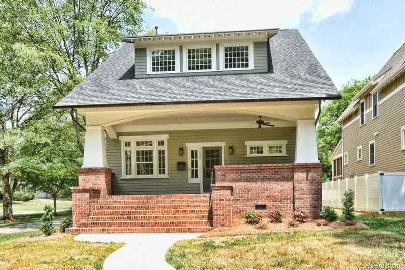 3028 Cambridge Rd, Charlotte, NC 28209