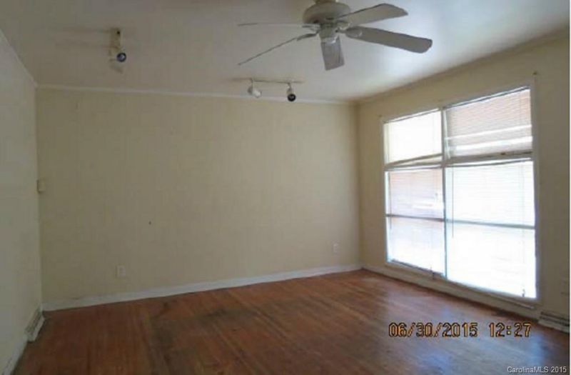 3822 Colebrook Rd, Charlotte, NC 28215