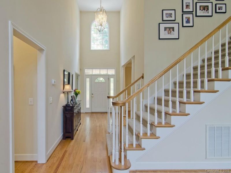 6367 Fox Chase Dr, Davidson, NC 28036