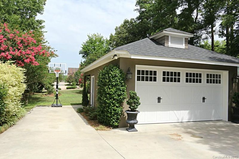 32 Academy Ave NW, Concord, NC 28025