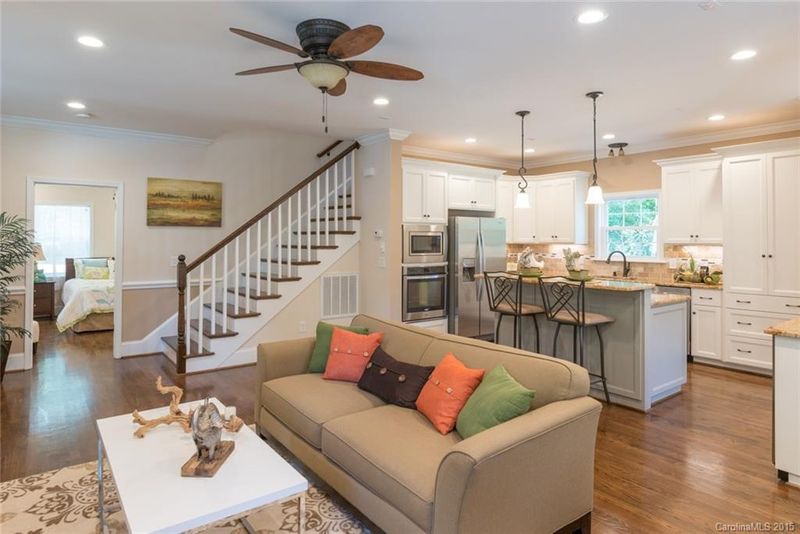 1515 Beckwith Pl, Charlotte, NC 28205