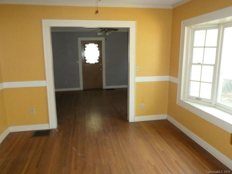 812 Jackson St, Gastonia, NC 28052