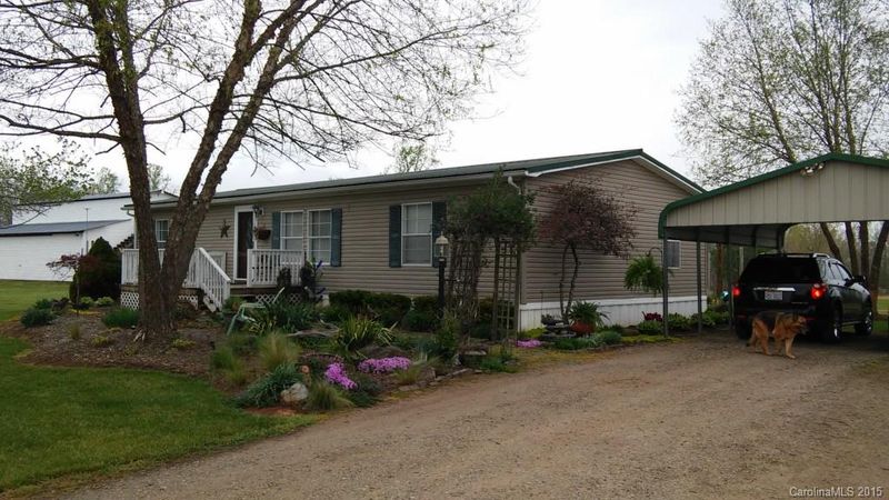 540 Mitch Rd, Union Grove, NC 28689