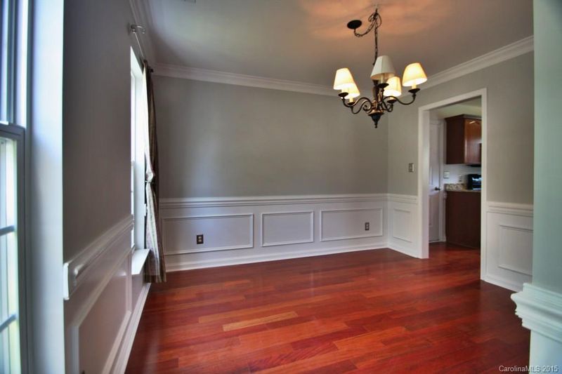 3937 Huntmeadow Dr, Charlotte, NC 28269