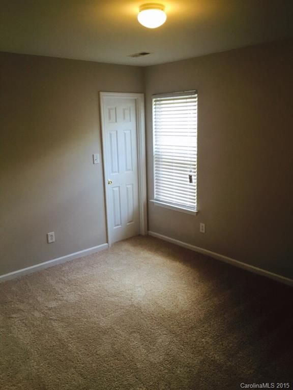 2215 Edison St, Charlotte, NC 28206