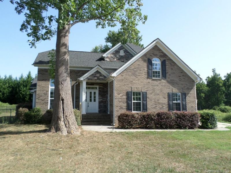 1354 Armstrong Rd, Belmont, NC 28012