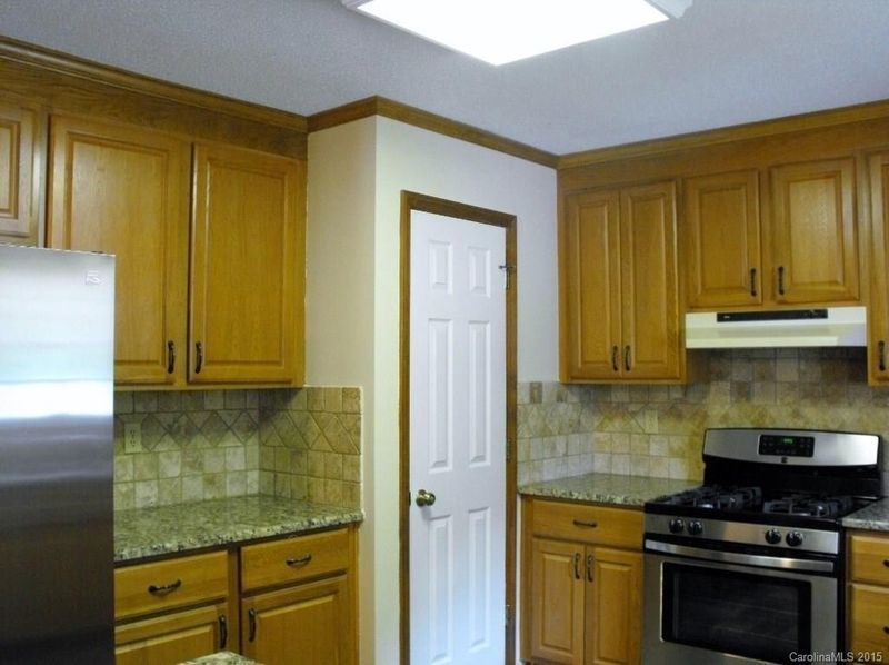 5506 Randolph Rd, Kannapolis, NC 28081