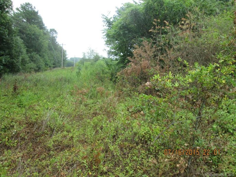 712 Ashebrook Rd, Dallas, NC 28034