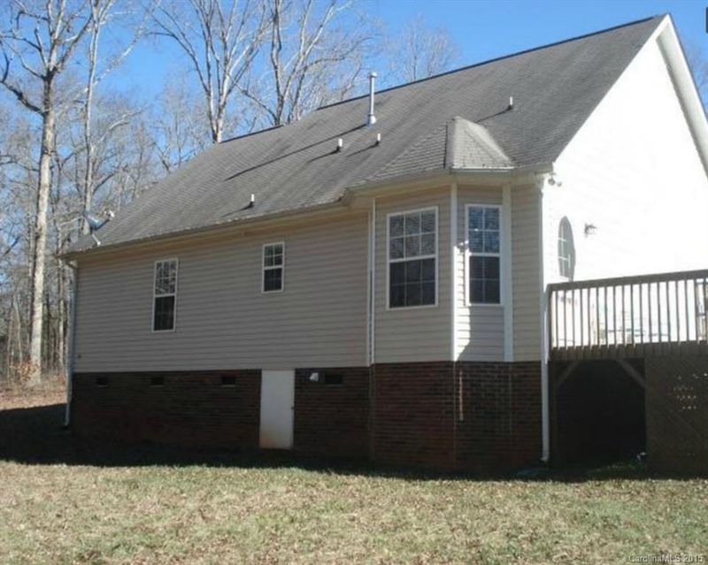 805 White Oaks Cir, Monroe, NC 28112