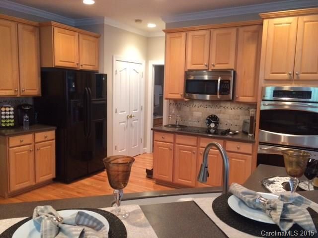 8602 Pennington Ct, Waxhaw, NC 28173