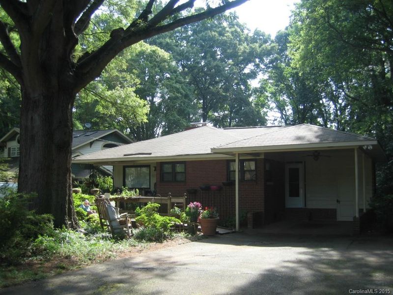 4501 Longwood Dr, Charlotte, NC 28209