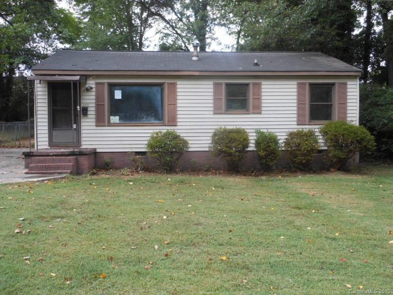 608 E 8th Ave, Gastonia, NC 28054
