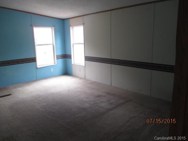 2831 Forbes Rd, Gastonia, NC 28056
