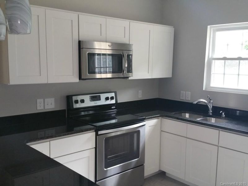 1202 Venus Dr, Kannapolis, NC 28083
