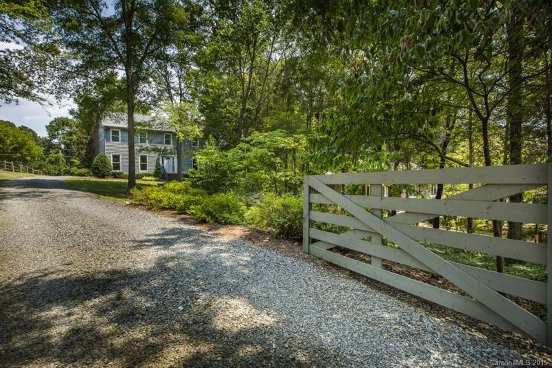 7131 Ramsgate Rd, Charlotte, NC 28270