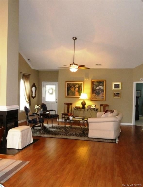 8914 Washam Potts Rd, Cornelius, NC 28031