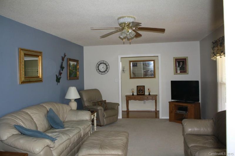 620 White Oaks Cir, Monroe, NC 28112