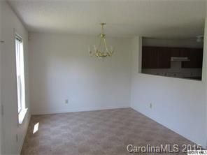 6725 Wicked Oak Ln, Charlotte, NC 28216