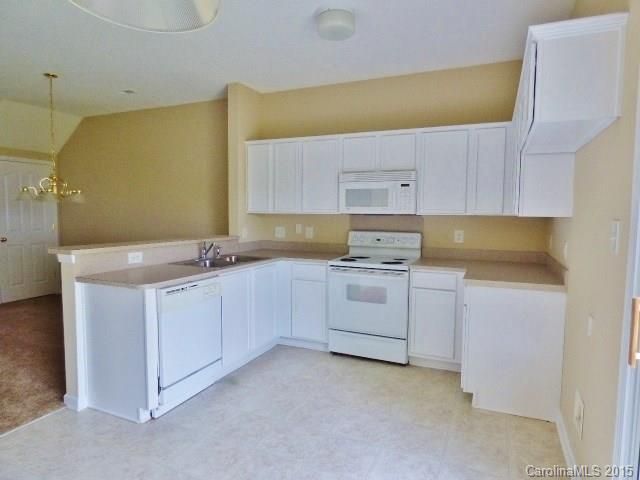 8962 Gerren Ct #8962, Charlotte, NC 28217