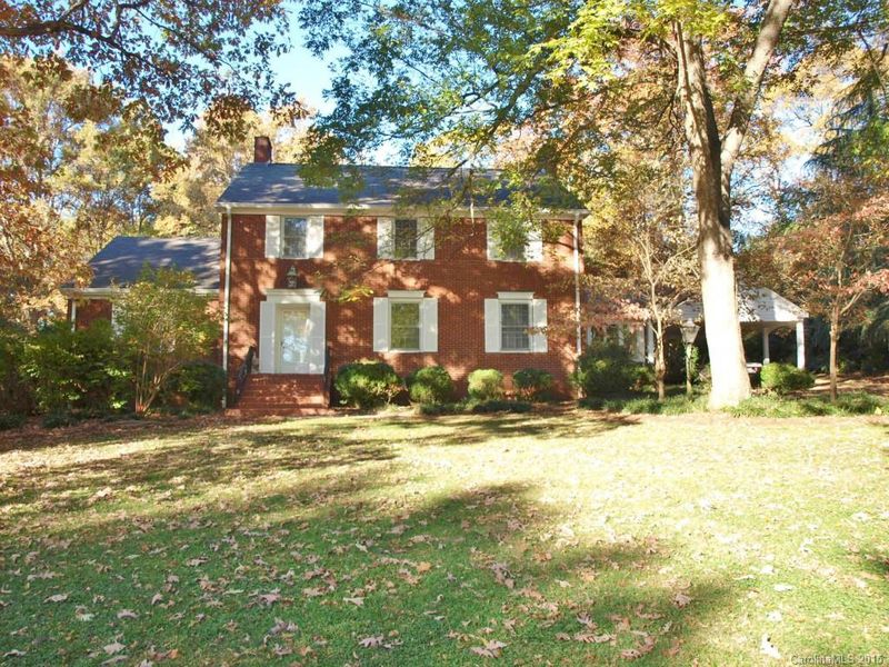 432 W D St, Newton, NC 28658