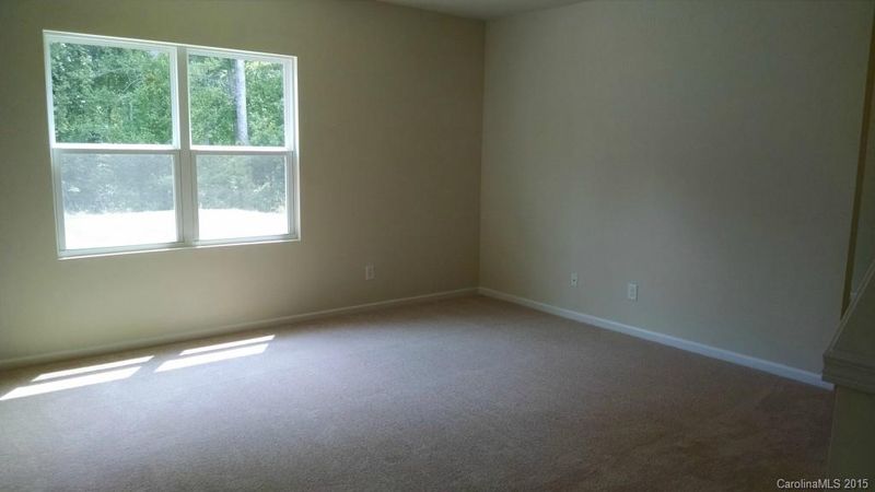8731 Balsam Rd, Charlotte, NC 28227