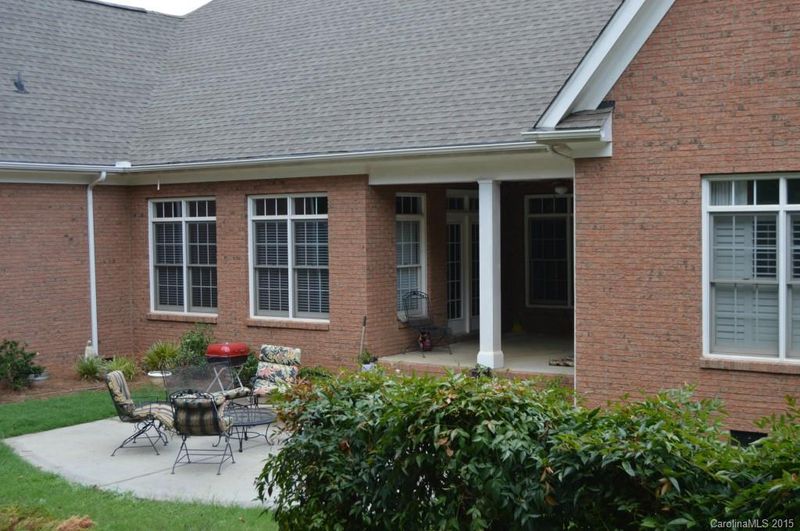 1206 Dobson Dr, Waxhaw, NC 28173