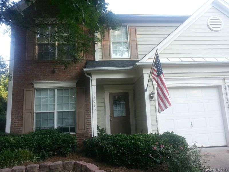 11919 Scourie Ln, Charlotte, NC 28277