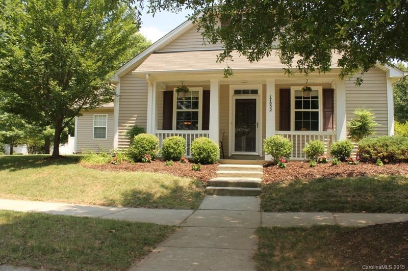 17852 Caldwell Track Dr, Cornelius, NC 28031