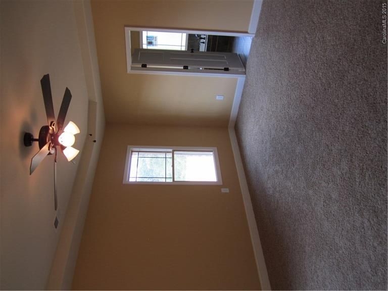 1275 Shiloh Run Ln, Lincolnton, NC 28092