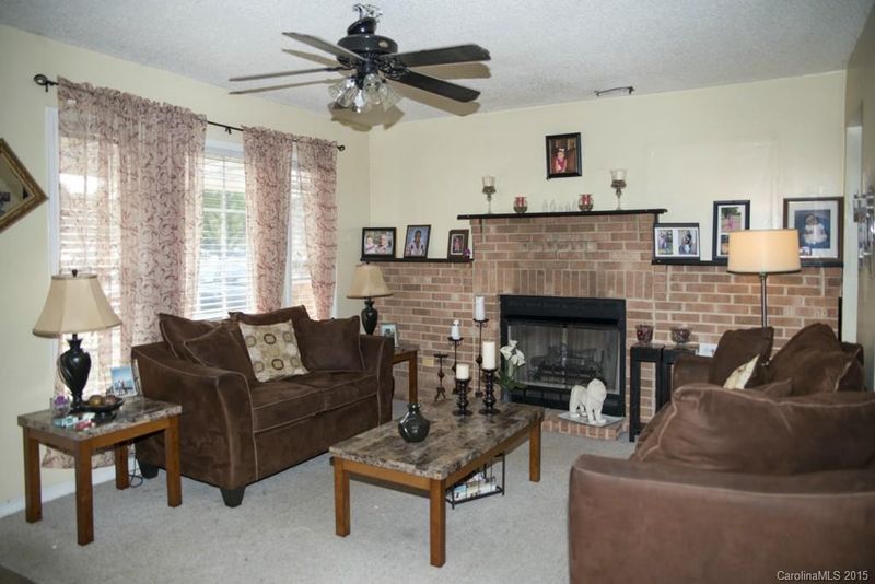 8750 Nations Ford Rd, Charlotte, NC 28217