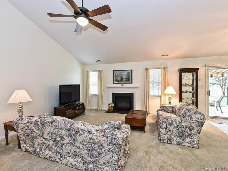 3013 Twin Peaks Ct, Monroe, NC 28110