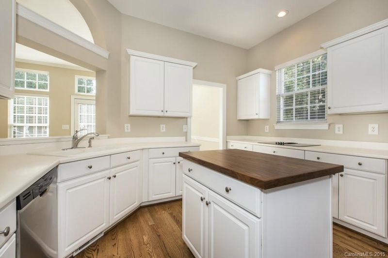 15813 Hampton Falls Dr, Huntersville, NC 28078