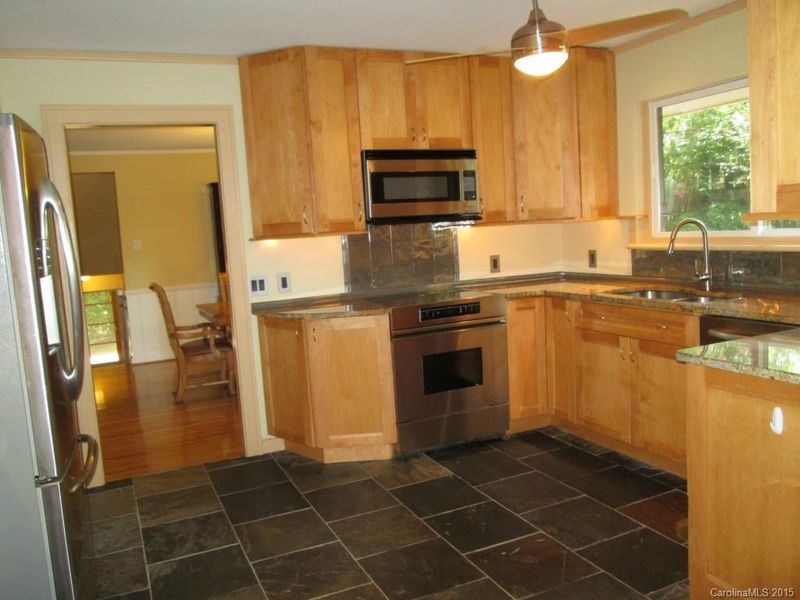 3314 Mountainbrook Rd, Charlotte, NC 28210