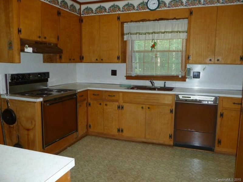 4696 Rowell Rd, Lancaster, SC 29720