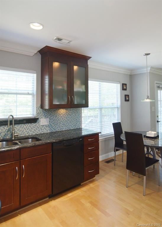 4513 Doves Nest Ct, Matthews, NC 28105