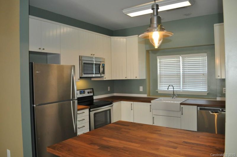 322 Valley Brook Ln #322, Concord, NC 28025