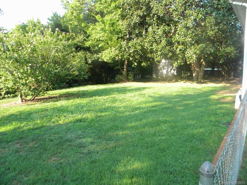 5714 Dogwood Blvd, Kannapolis, NC 28081