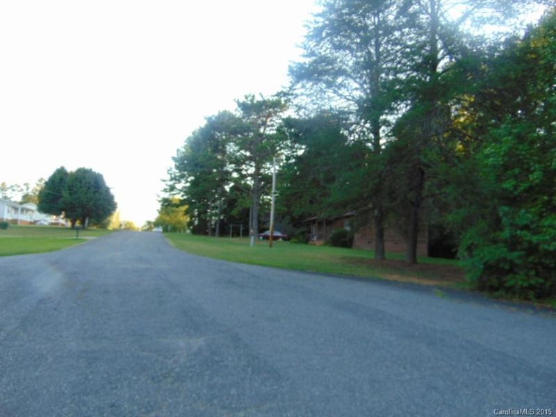 0 Wrentree Dr, Dallas, NC 28034